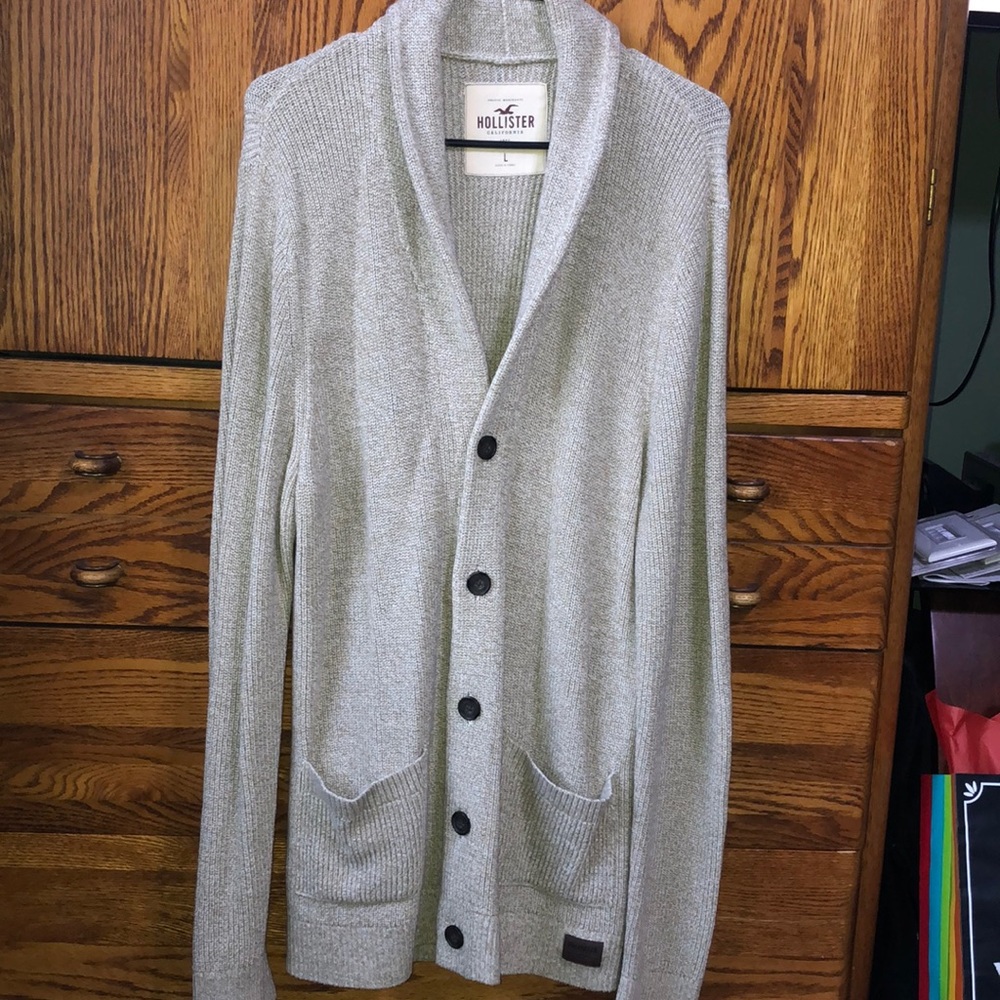 Hollister Cardigan